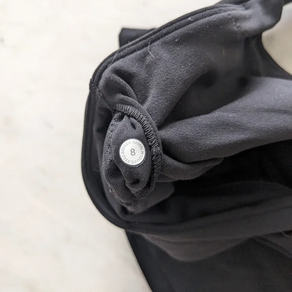 Align Crop Tank - Picture 3 of 3